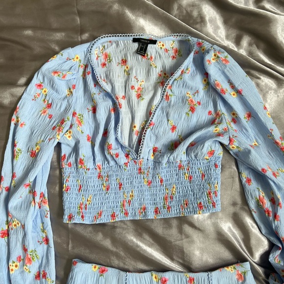 Cute skirt set - Picture 2 of 5